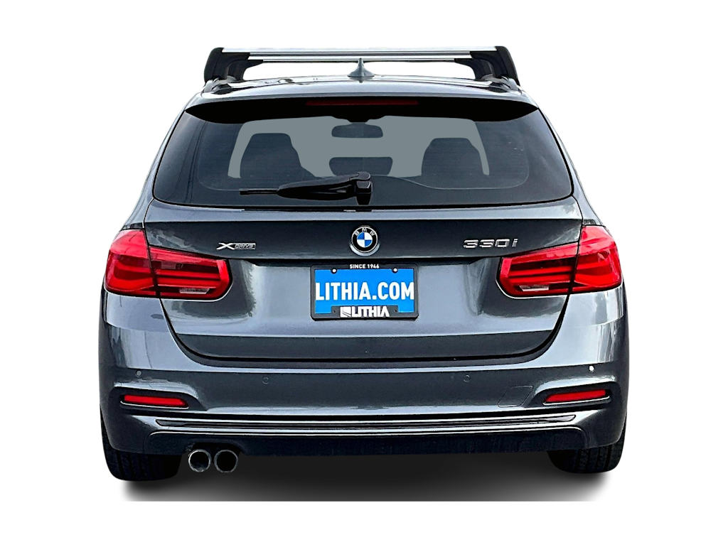 2017 BMW 3 Series 330xi 4