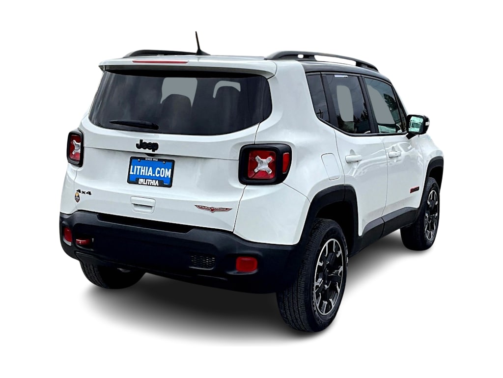 Thumbnail: 2023 Jeep Renegade - 22