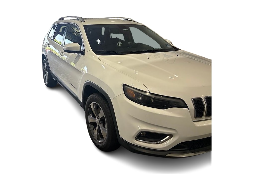 Thumbnail: 2019 Jeep Cherokee - 15