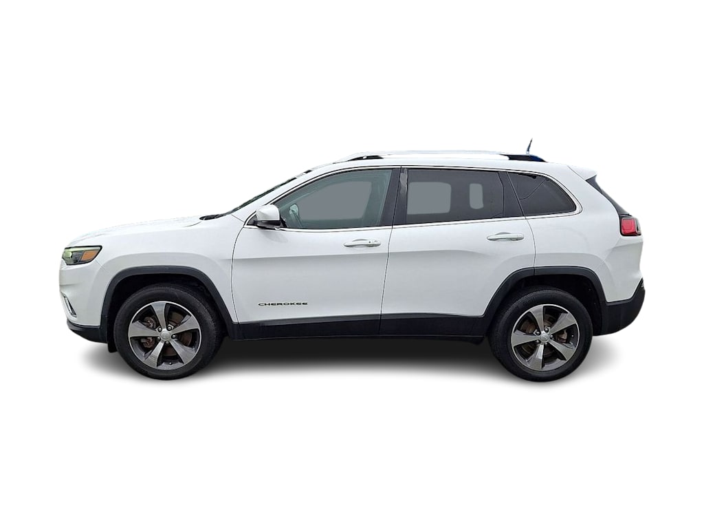Thumbnail: 2019 Jeep Cherokee - 3