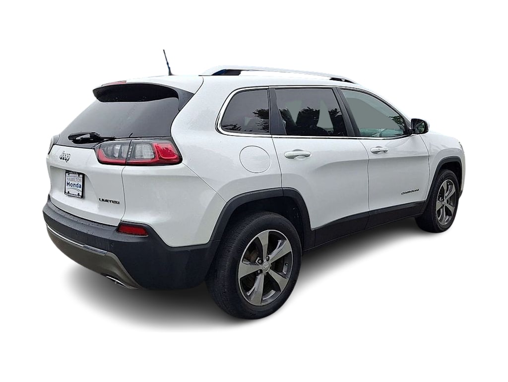 Thumbnail: 2019 Jeep Cherokee - 15