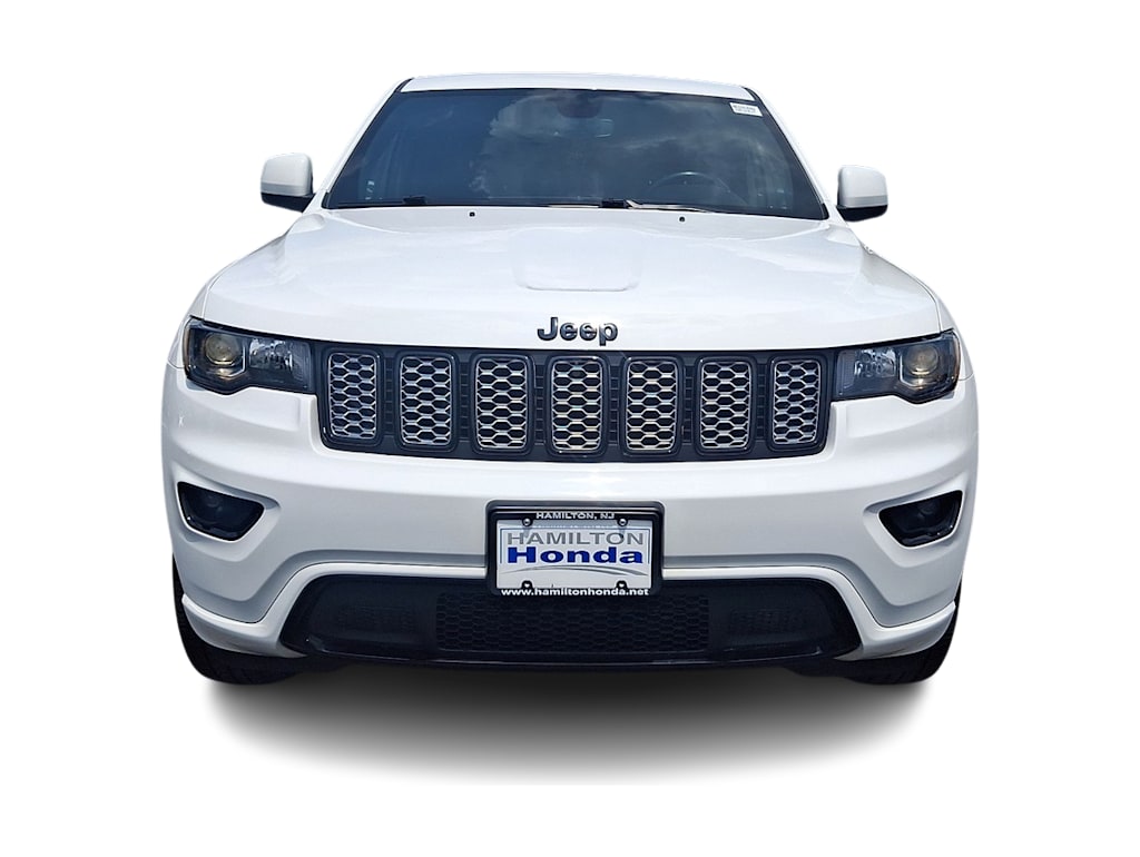 2022 Jeep Grand Cherokee Laredo 28
