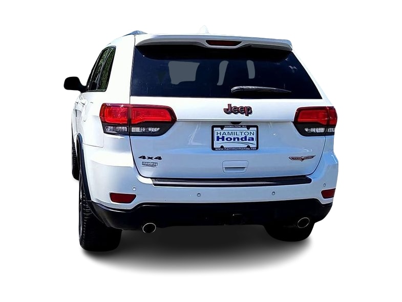 Thumbnail: 2018 Jeep Grand Cherokee - 5
