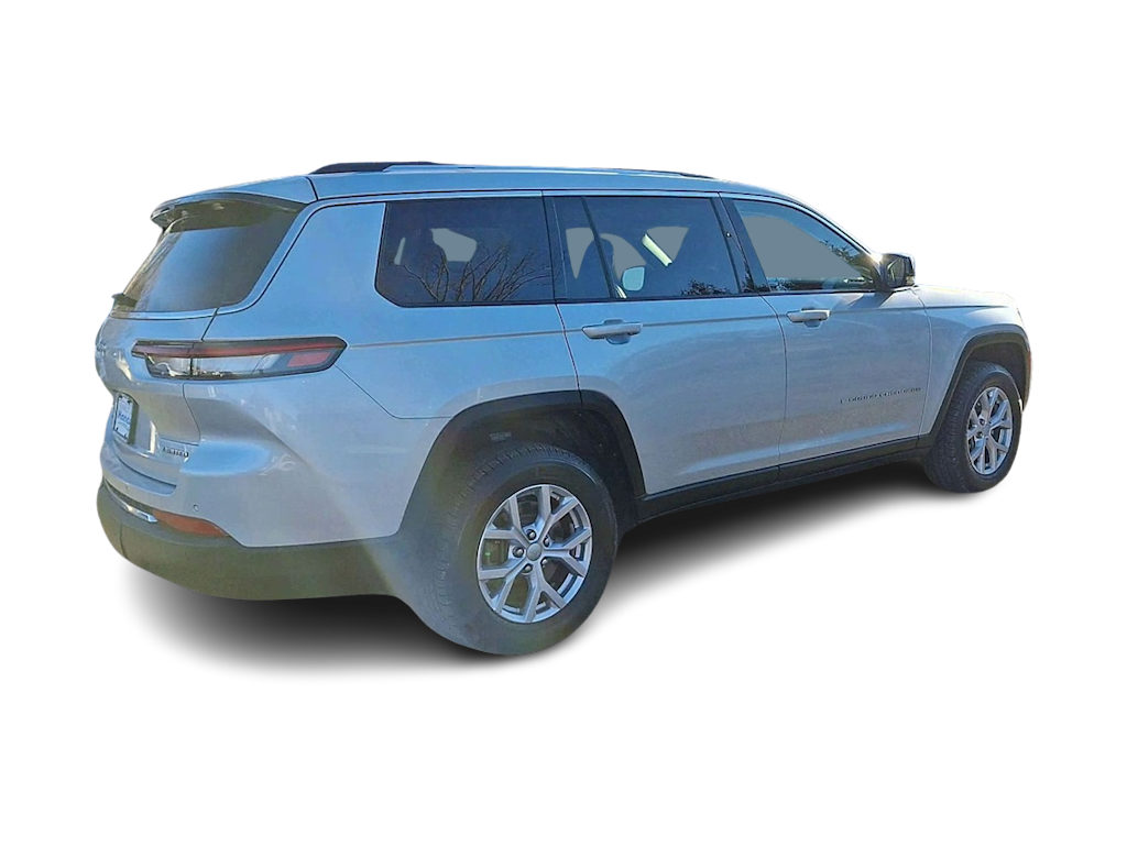 Thumbnail: 2022 Jeep Grand Cherokee L - 14