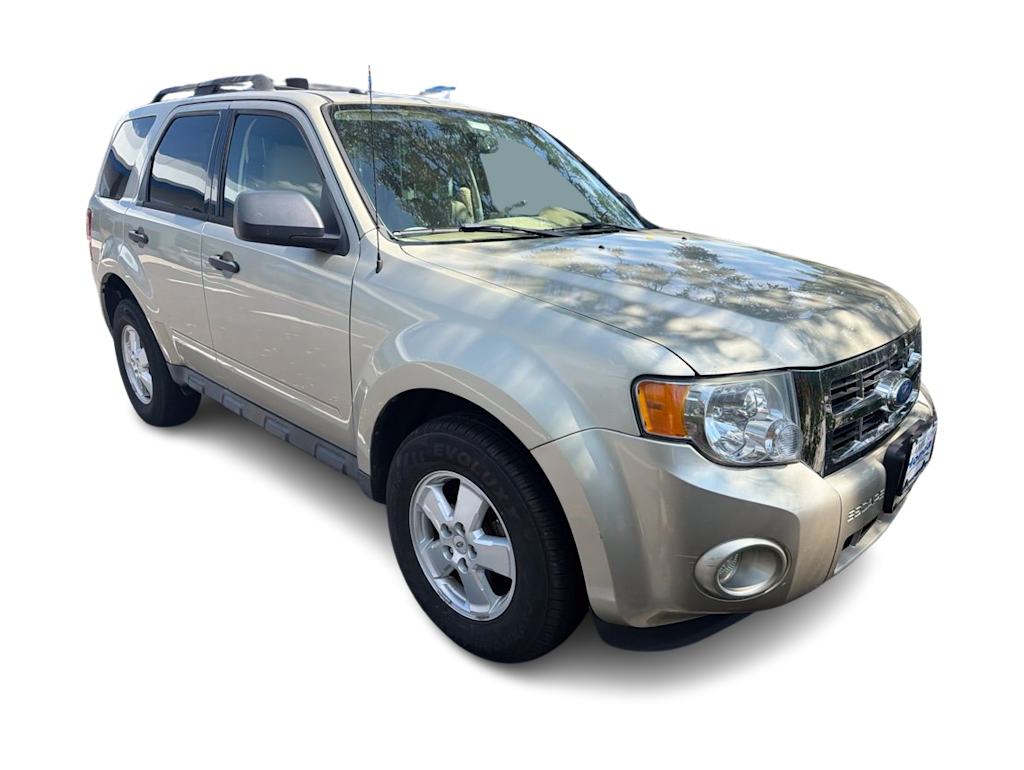 Thumbnail: 2011 Ford Escape - 11