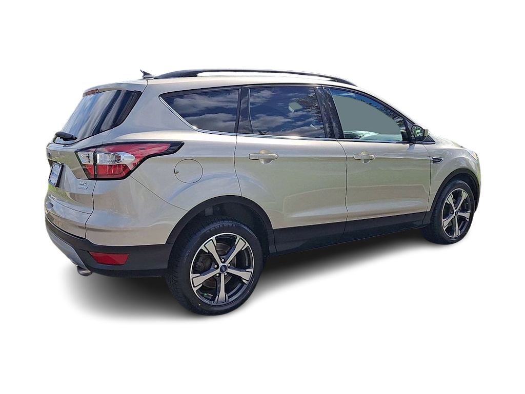 Thumbnail: 2018 Ford Escape - 15