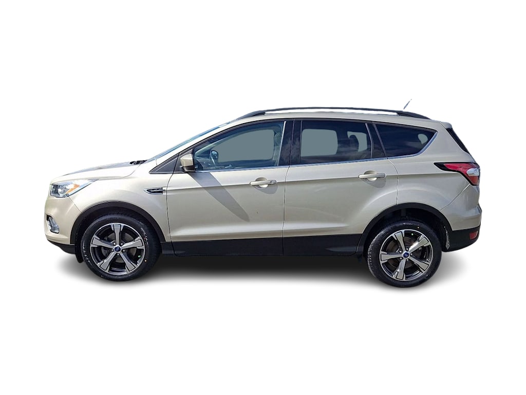 Thumbnail: 2018 Ford Escape - 3