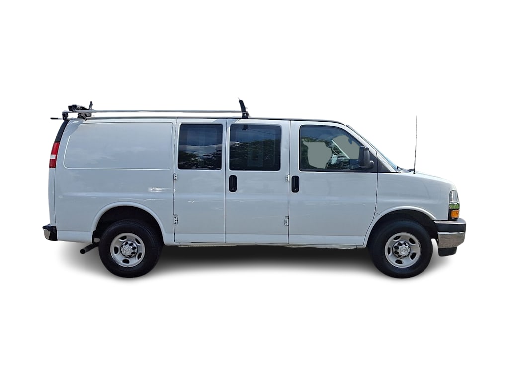Thumbnail: 2018 Chevrolet Express - 16