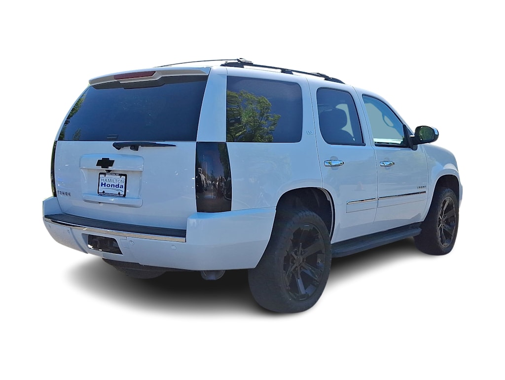 2014 Chevrolet Tahoe LTZ 25