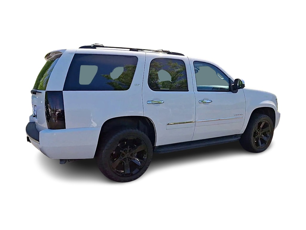 2014 Chevrolet Tahoe LTZ 15