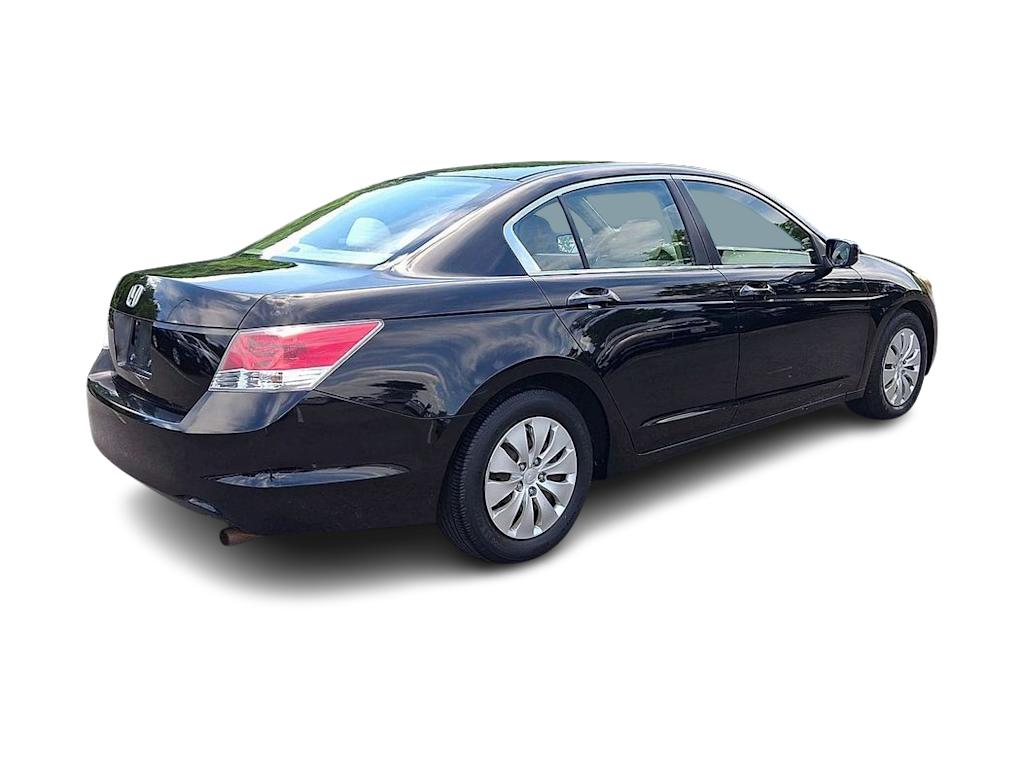 Thumbnail: 2010 Honda Accord - 16
