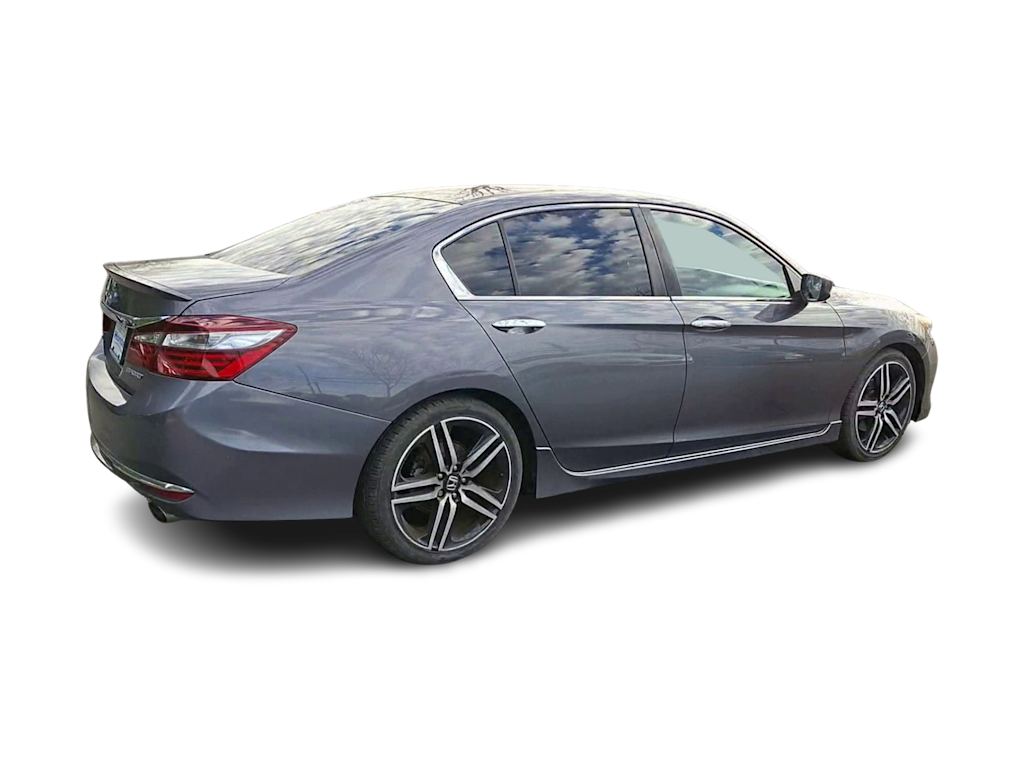 2016 Honda Accord Sport 17