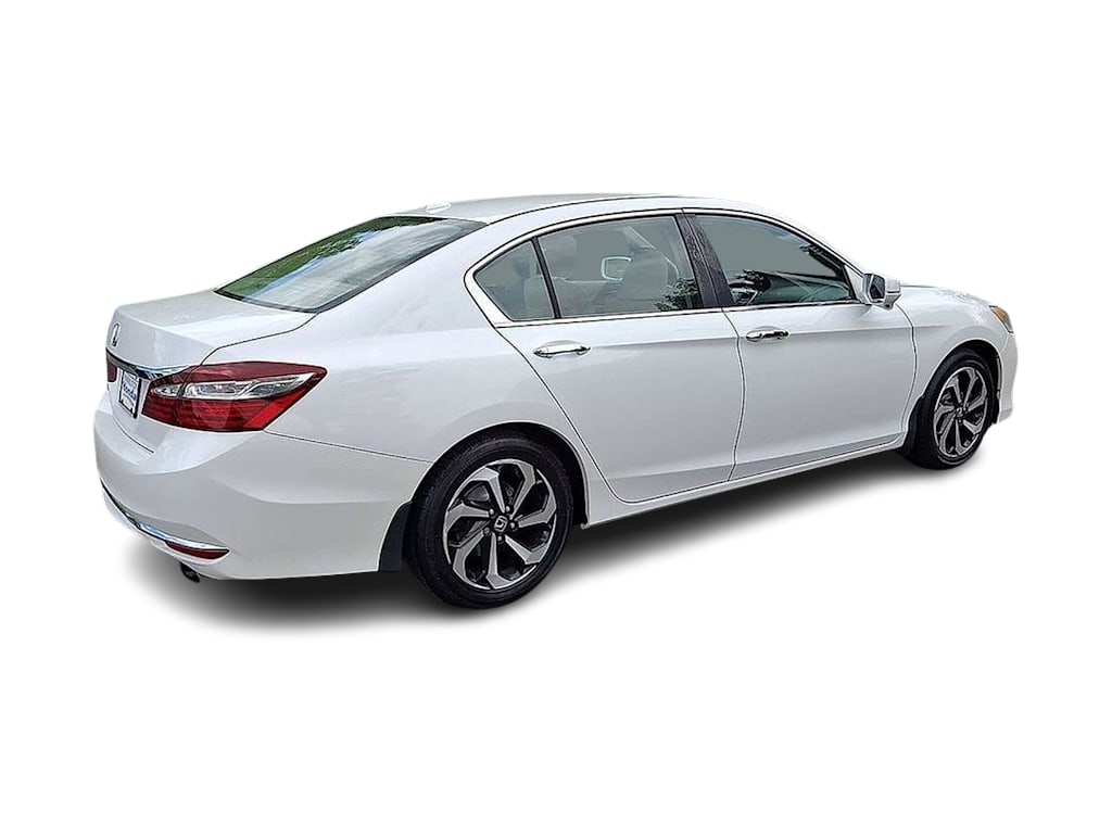 Thumbnail: 2016 Honda Accord - 15