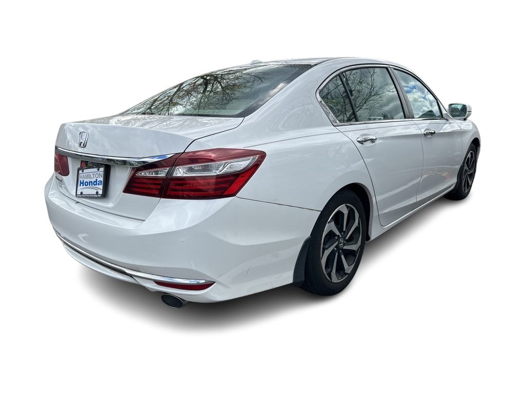 Thumbnail: 2017 Honda Accord - 11