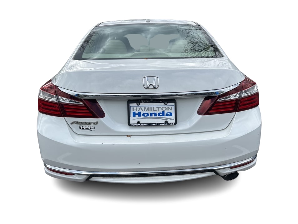 Thumbnail: 2017 Honda Accord - 4
