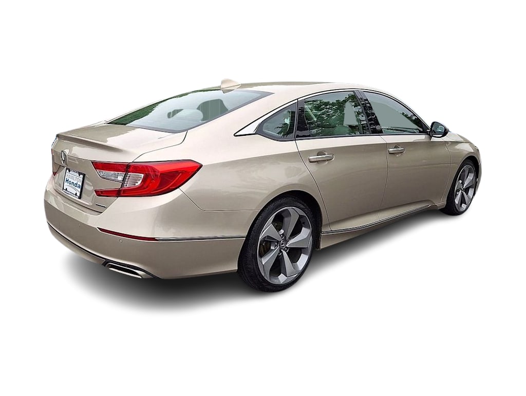 Thumbnail: 2018 Honda Accord - 16