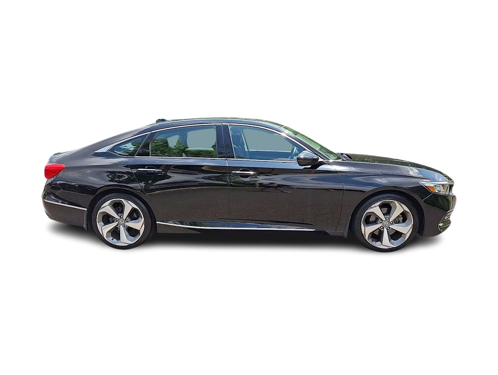 Thumbnail: 2018 Honda Accord - 18
