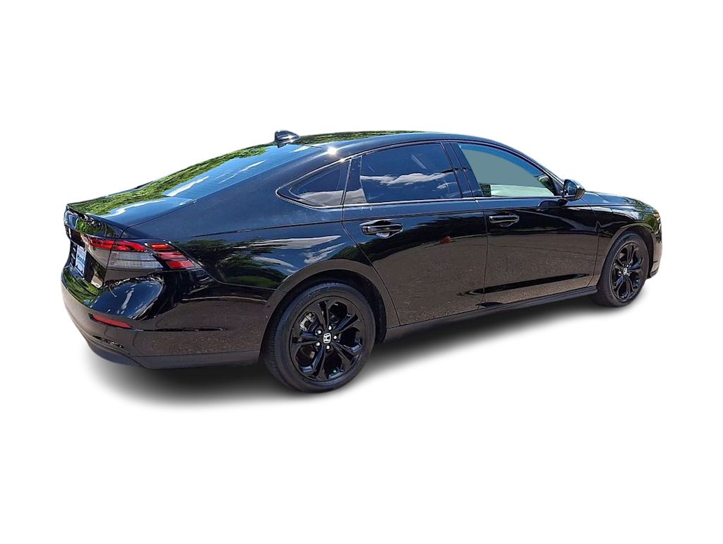 Thumbnail: 2025 Honda Accord - 16