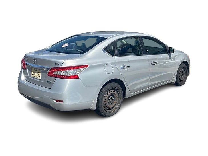Thumbnail: 2013 Nissan Sentra - 21