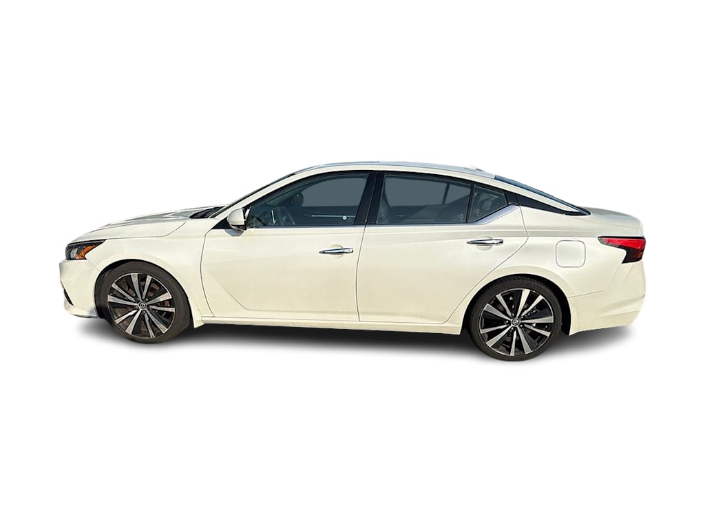 Thumbnail: 2019 Nissan Altima - 3