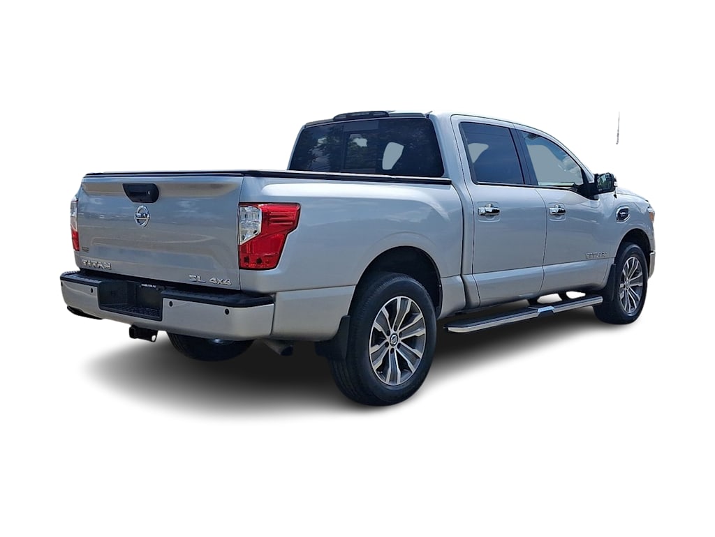 Thumbnail: 2017 Nissan Titan - 18