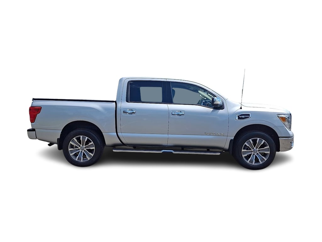 Thumbnail: 2017 Nissan Titan - 19