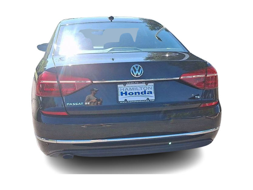 Thumbnail: 2016 Volkswagen Passat - 5