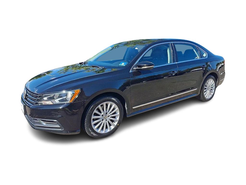 Thumbnail: 2016 Volkswagen Passat - 14