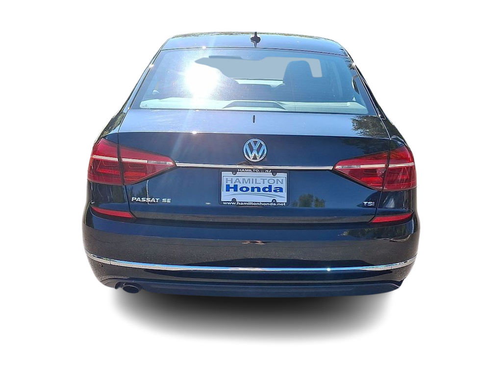 Thumbnail: 2016 Volkswagen Passat - 24