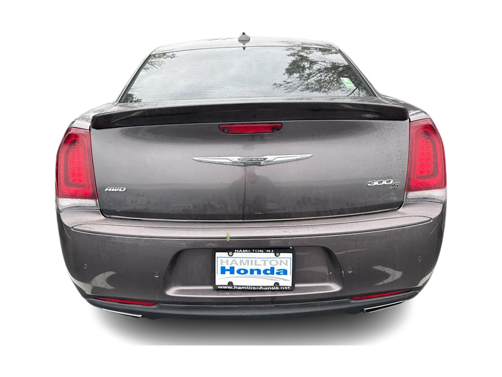Thumbnail: 2015 Chrysler 300 - 4