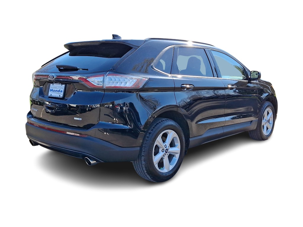 2017 Ford Edge SE 26