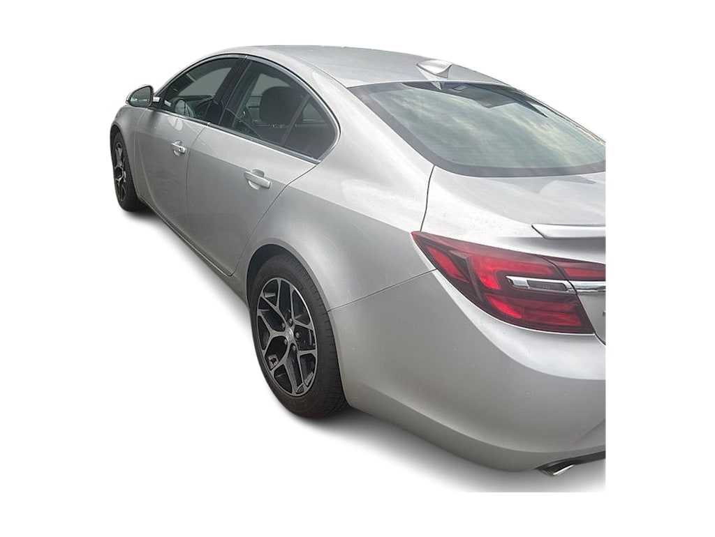 Thumbnail: 2017 Buick Regal - 3