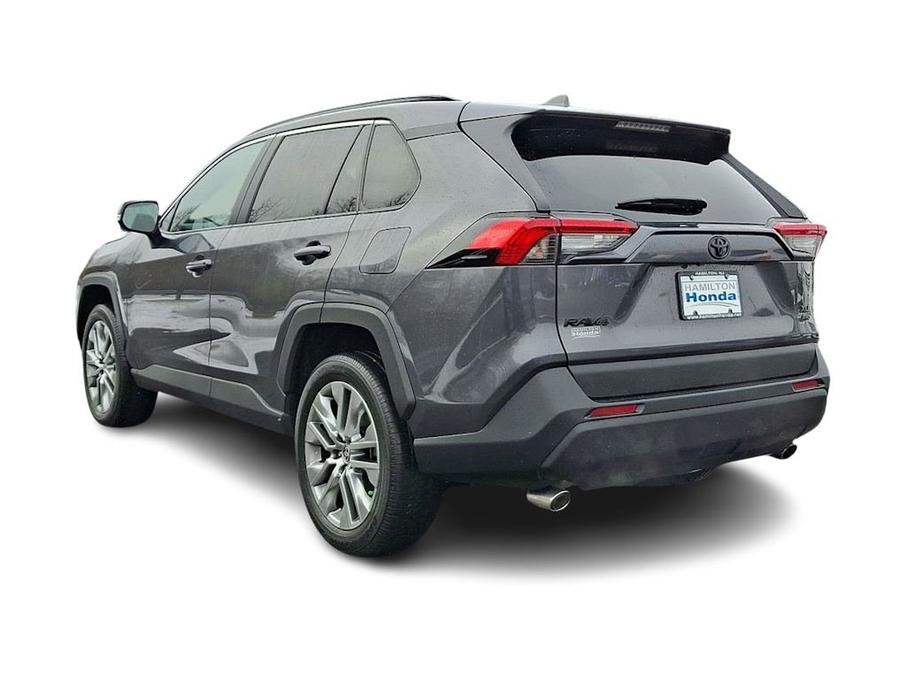 Thumbnail: 2022 Toyota RAV4 - 4