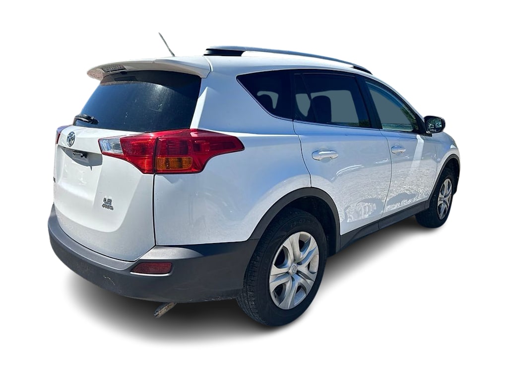 Thumbnail: 2015 Toyota RAV4 - 10