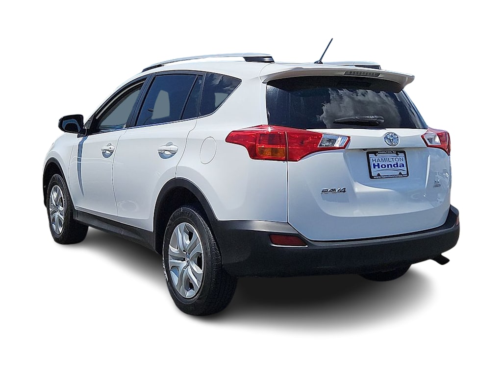 Thumbnail: 2015 Toyota RAV4 - 4
