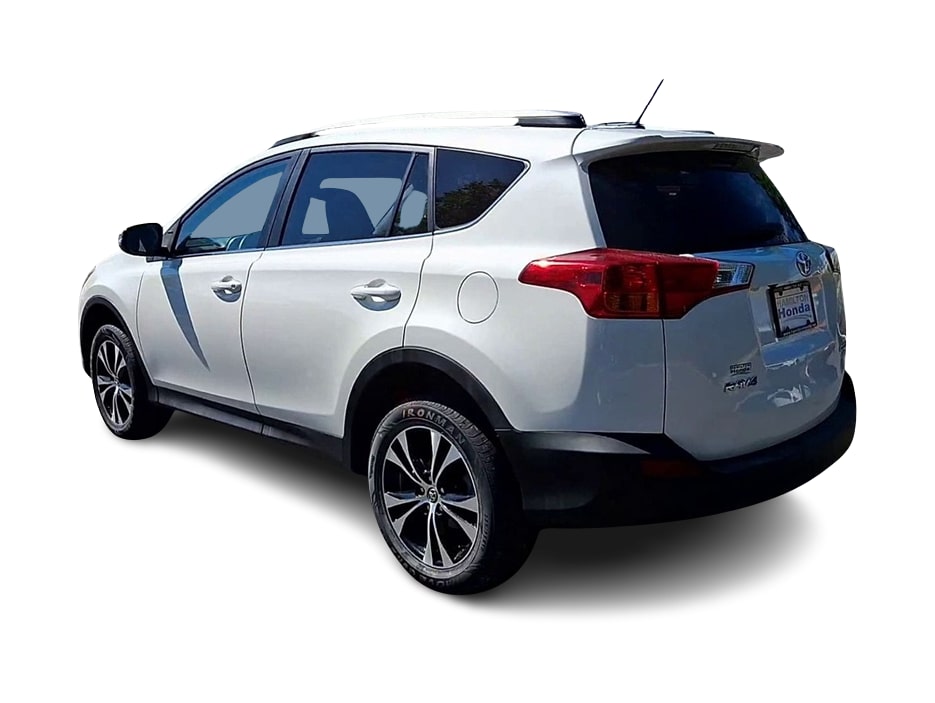 Thumbnail: 2015 Toyota RAV4 - 4