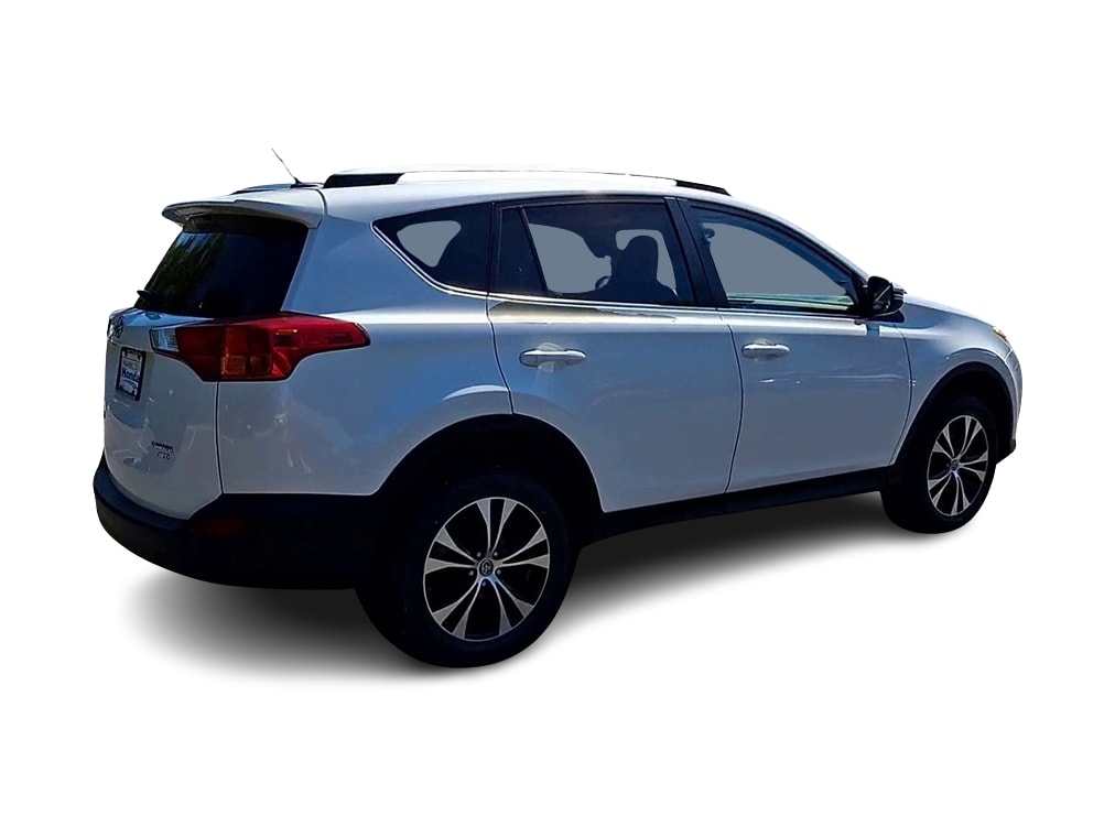 Thumbnail: 2015 Toyota RAV4 - 15
