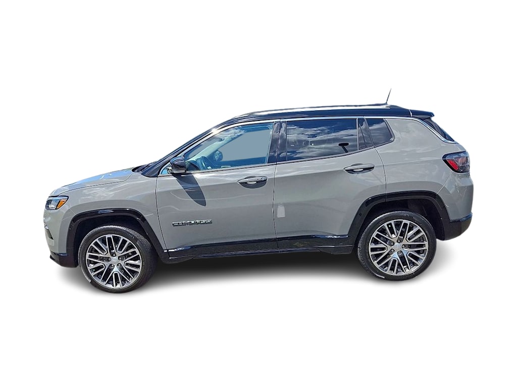 Thumbnail: 2022 Jeep Compass - 3