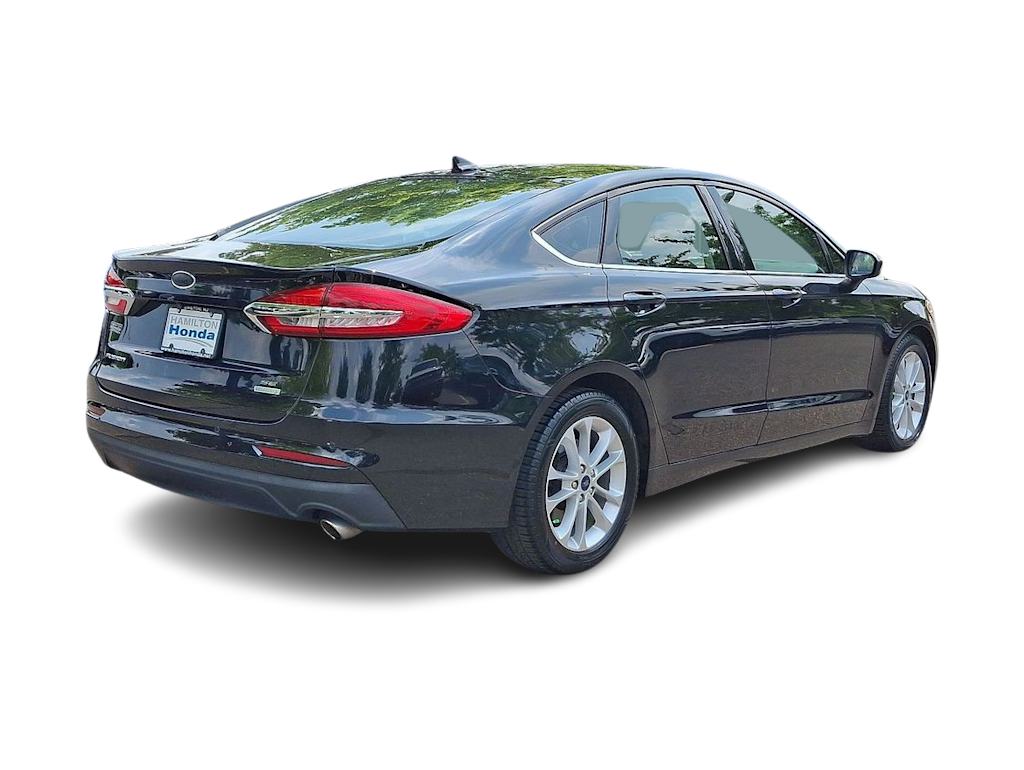 Thumbnail: 2020 Ford Fusion - 26