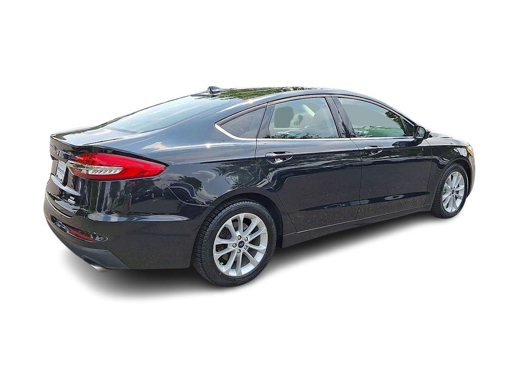 Thumbnail: 2020 Ford Fusion - 17