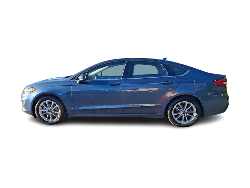 2019 Ford Fusion SE 14