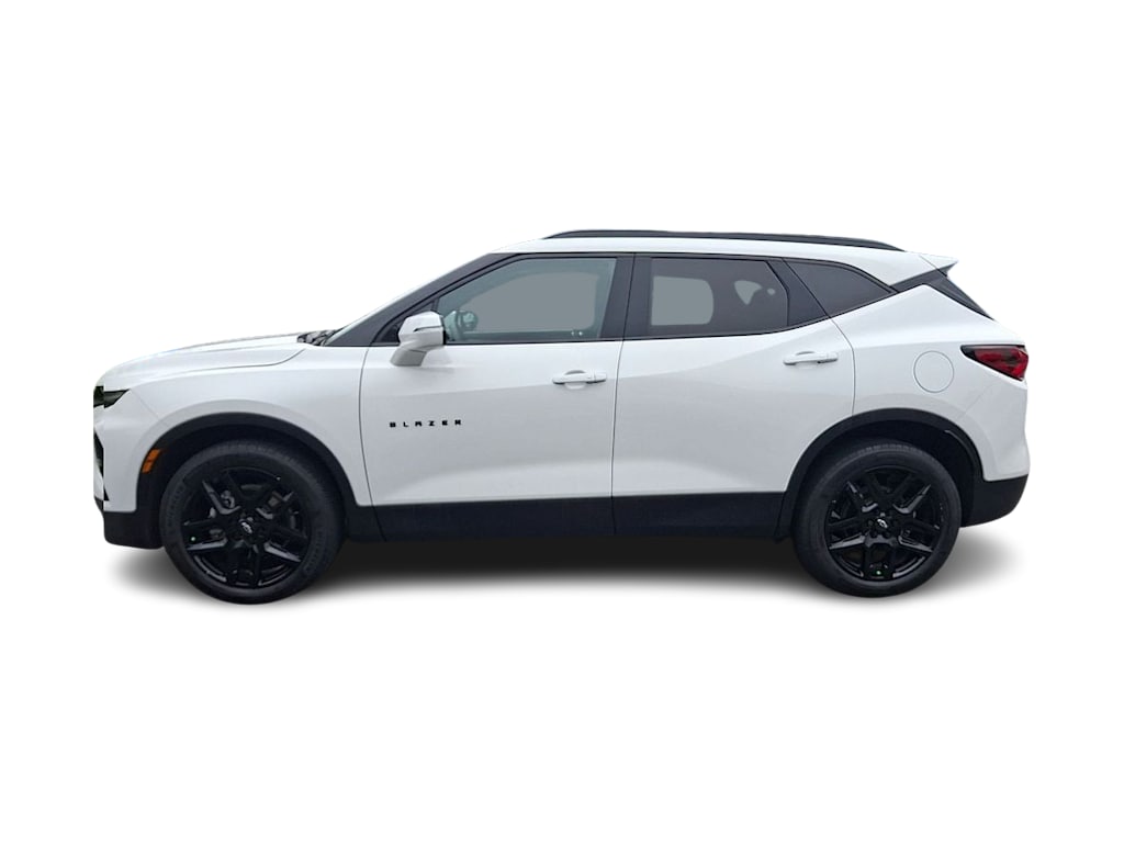 Thumbnail: 2021 Chevrolet Blazer - 3