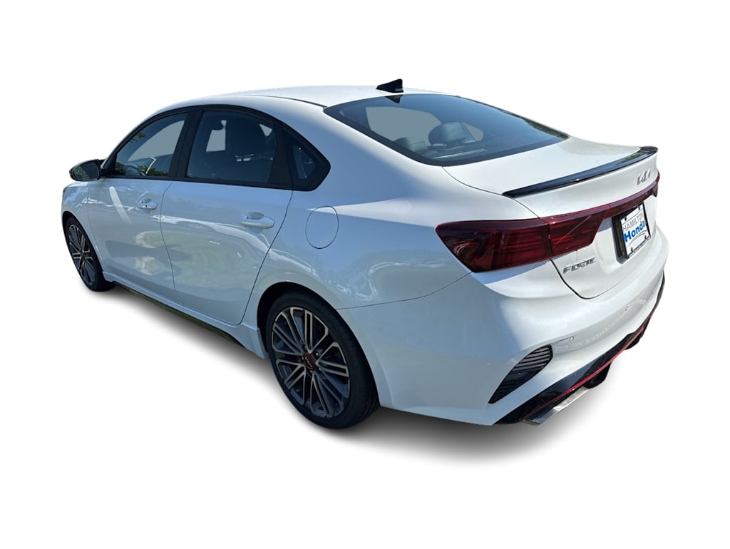 Thumbnail: 2022 Kia Forte - 3