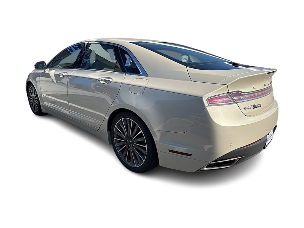 Thumbnail: 2016 Lincoln MKZ - 3