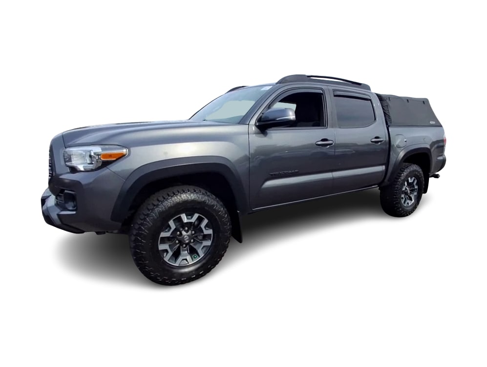 Thumbnail: 2022 Toyota Tacoma - 3