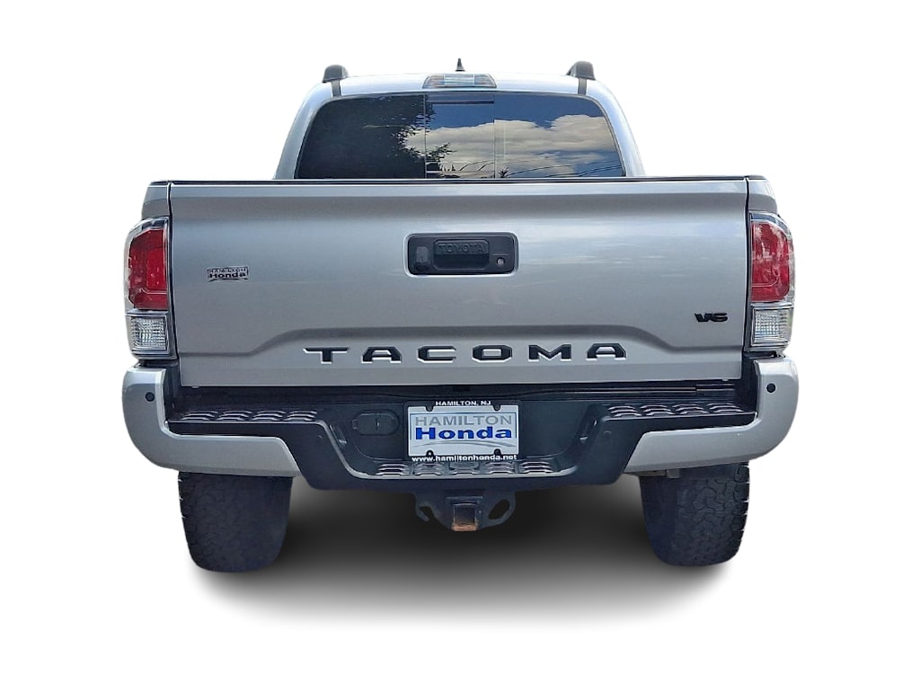 Thumbnail: 2022 Toyota Tacoma - 3