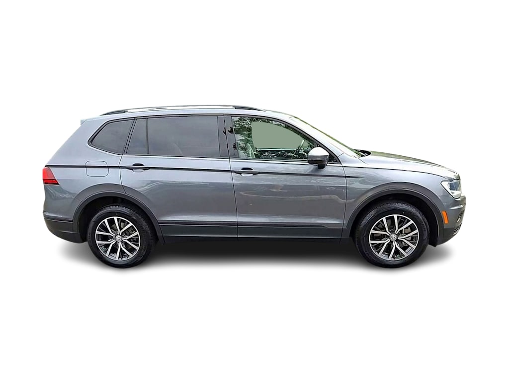 Thumbnail: 2021 Volkswagen Tiguan - 17