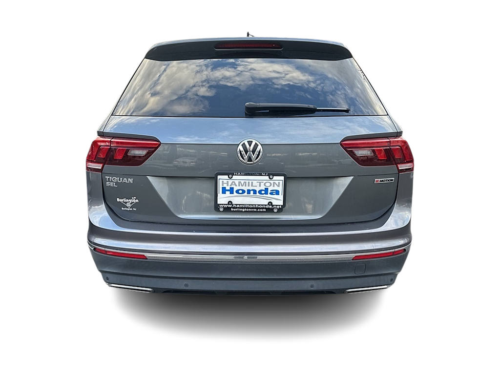 Thumbnail: 2021 Volkswagen Tiguan - 4