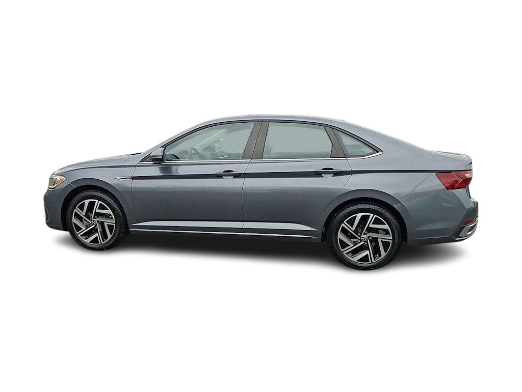Thumbnail: 2022 Volkswagen Jetta - 3