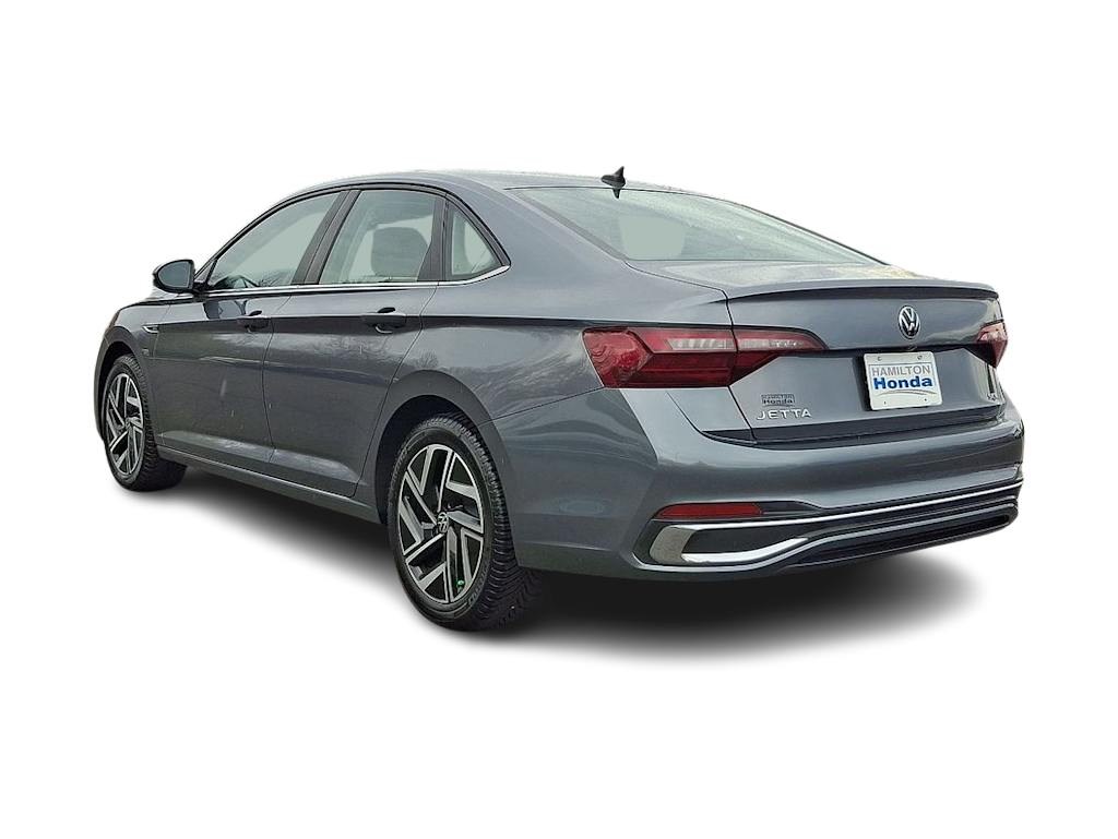 Thumbnail: 2022 Volkswagen Jetta - 22